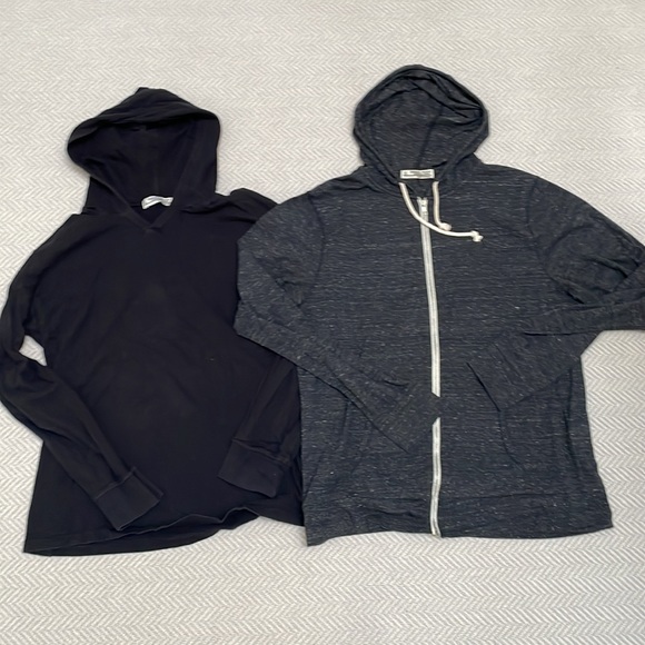 THREADS 4 THOUGHT Bundle of 2 Long Sleeve Shirts with Hoods - Picture 2 of 6